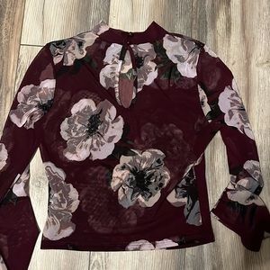 Shear floral crop top NWOT